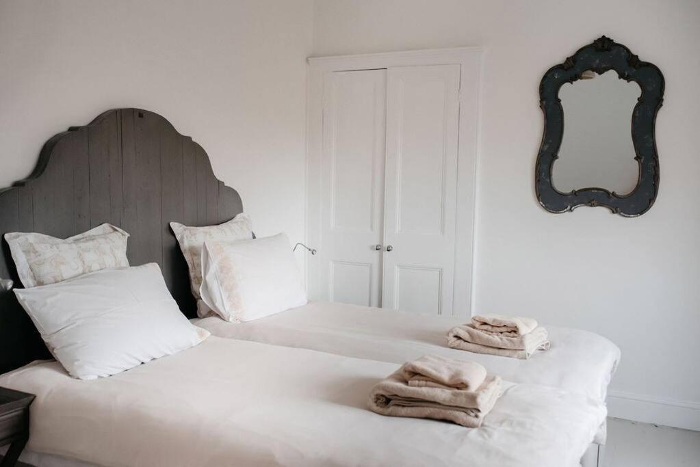 3 Bedroom House In Kew Gardens Richmond  Exteriör bild